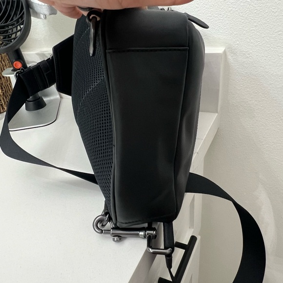 Graham Pack In Signature Canvas - Picture 4 of 4